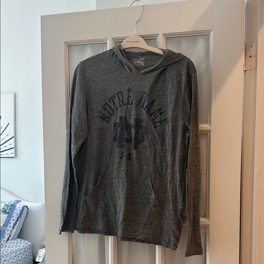 Under Armour Gray Sweatshirt with Graphic Design